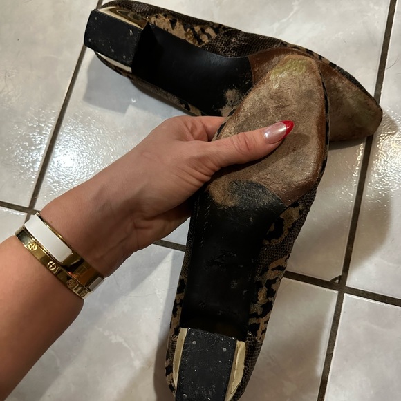 Stuart Weitzman animal print slip on shoes with gold detail heels 1.5” size 10 - Picture 8 of 13